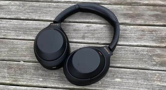 Sony's WH-1000XM5 Noise-Canceling