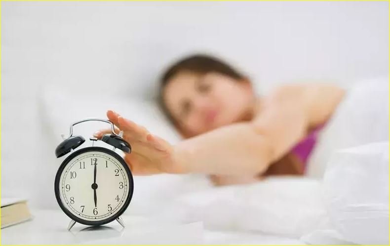 Can sleeping in late Be Harmful in vacations